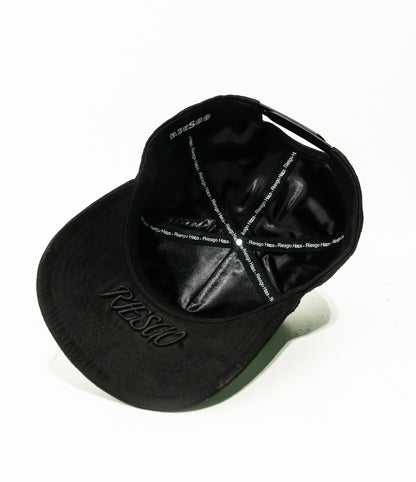 RIESGO “TRIPLE BLACK SUEDE”